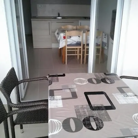 Apartments Natasa Vir Room photo
