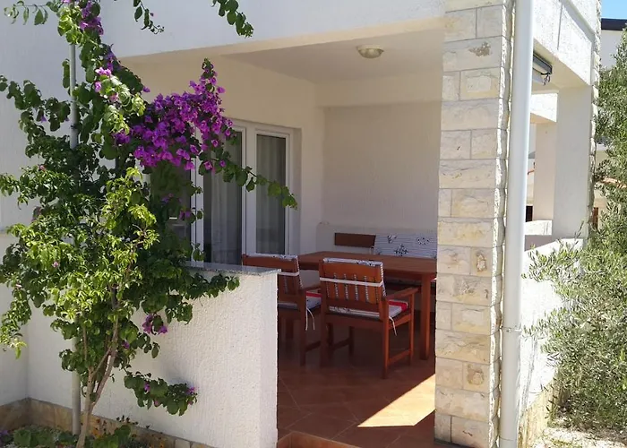 Apartments Natasa