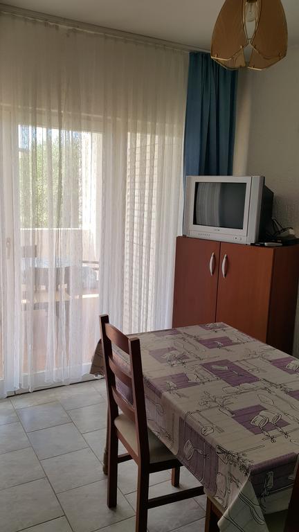 Natasa Apartman *